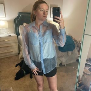 Baum and Pfergarten organza blue button down. Never worn